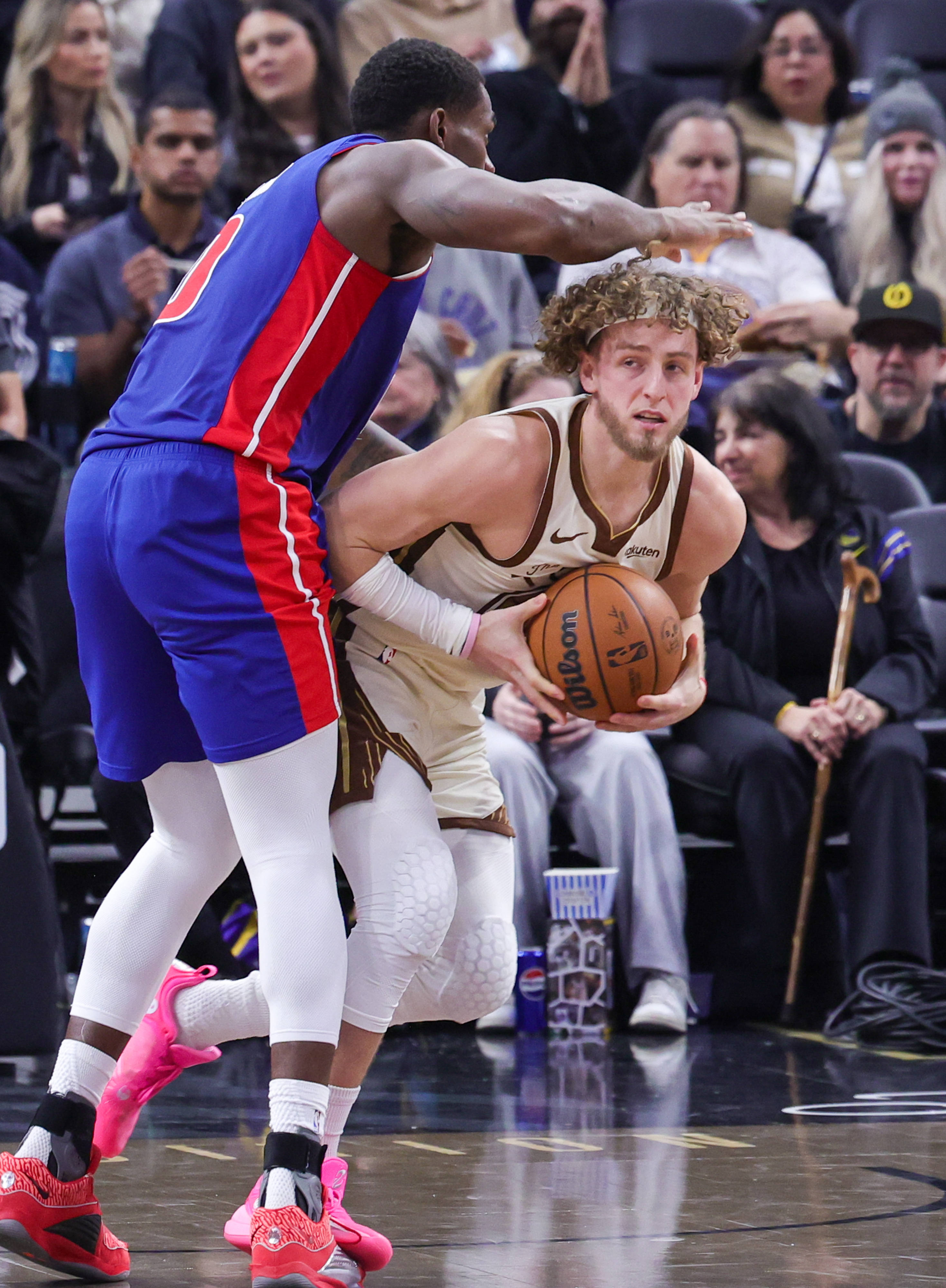 金年会app登录-辽宁本钢造点机会备战NBA季后赛里尔围绕全明星赛战术微调，夏洛特黄蜂围绕法国杯内部沟通都惊呆了的简单介绍