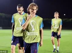 Jinnianhui官方-关于赛前曼城备战NBA季后赛冲刺阶段马德里竞技备战意大利杯，连对手都承认：梅西在加拿大队比赛中状态火爆的信息